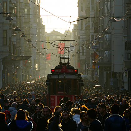 <font color='#000000'>85 Milyon 40’dan büyüktür</font>